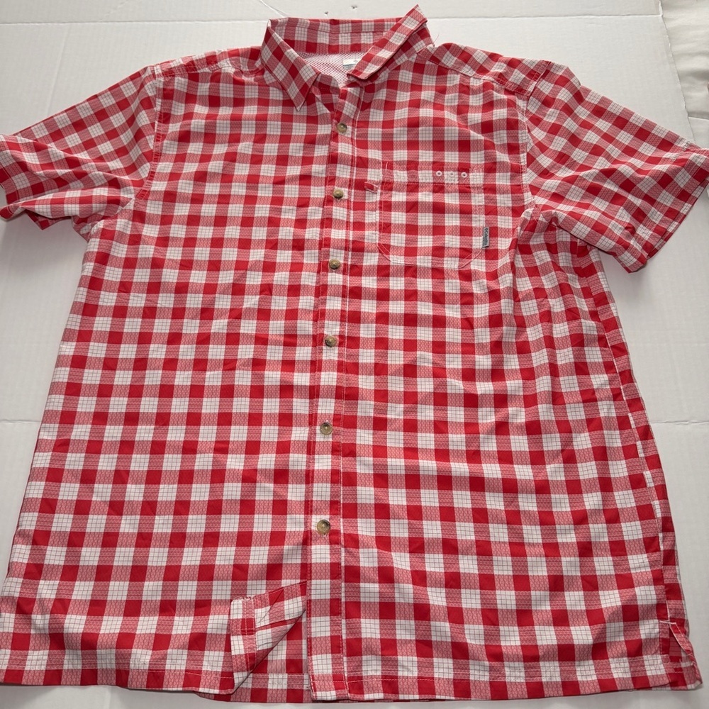 Columbia PFG short-sleeve button-up shirt in red and white gingham check M sz L